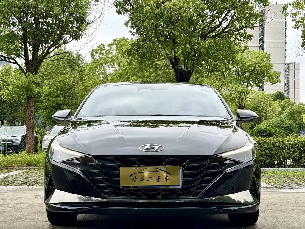 Hyundai Elantra 2020
