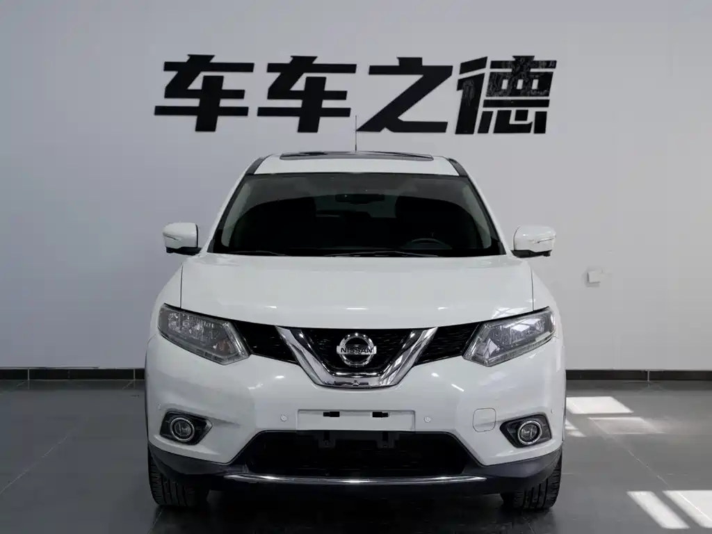 Nissan X-Trail 2015