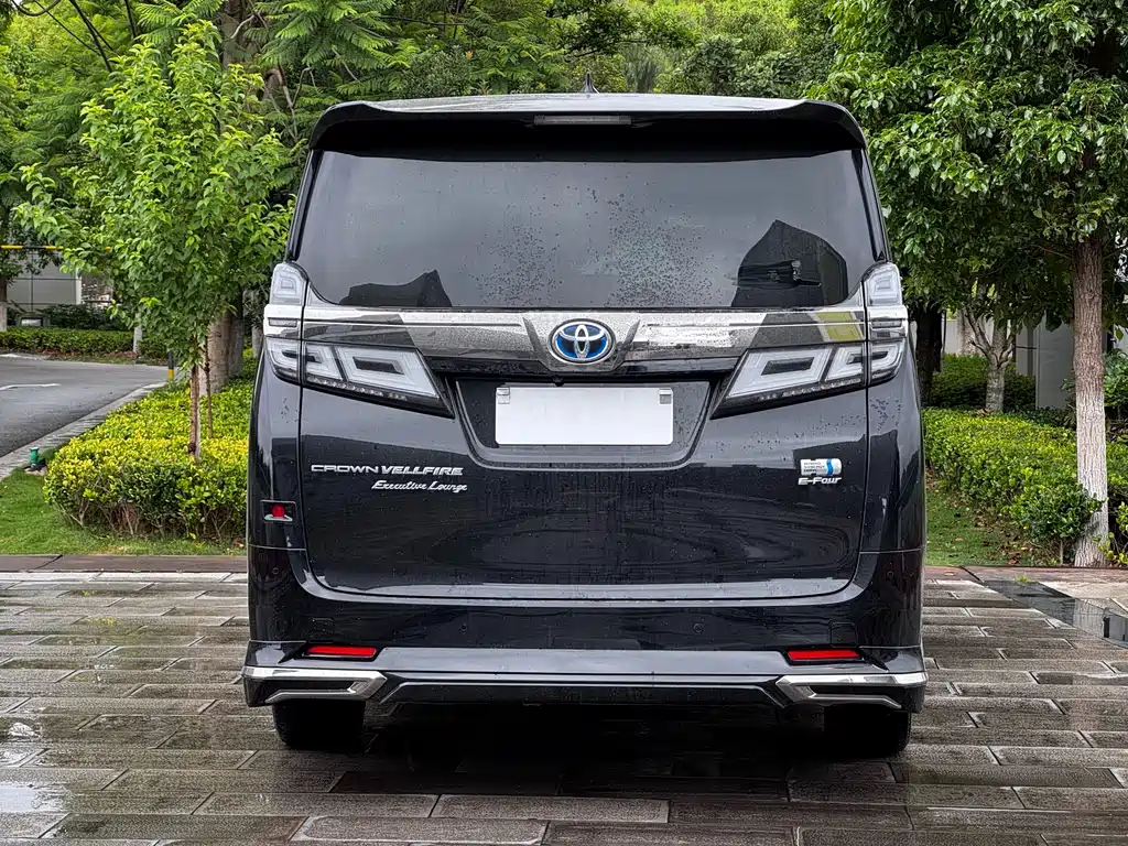 Toyota Alphard 2022