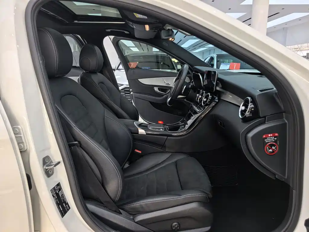 Mercedes-Benz C-Class 2020 — фото 13