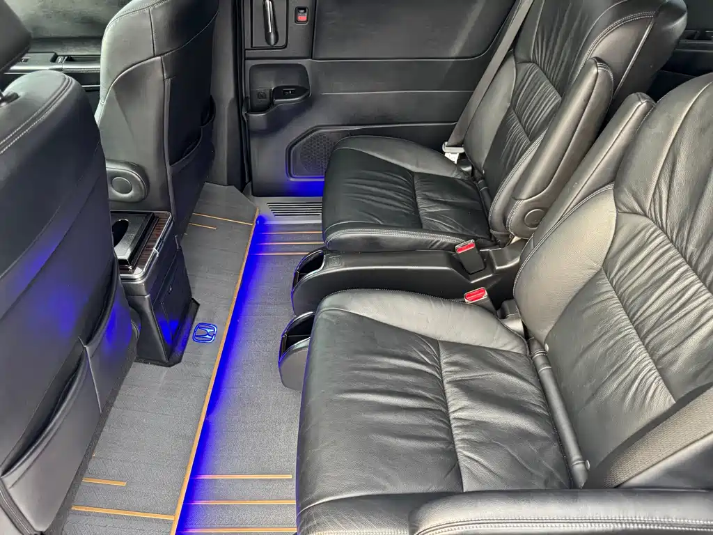 Honda Odyssey 2021 — фото 15