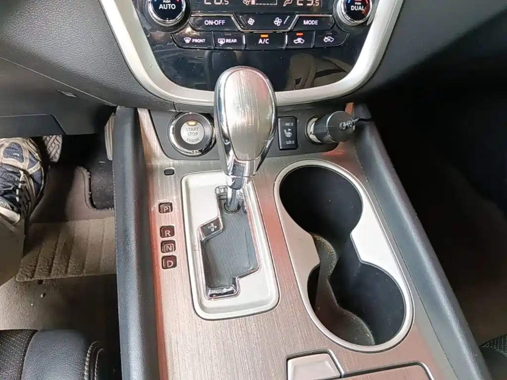 Nissan Murano 2016 — фото 14