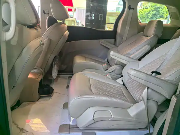 Buick GL8 2023