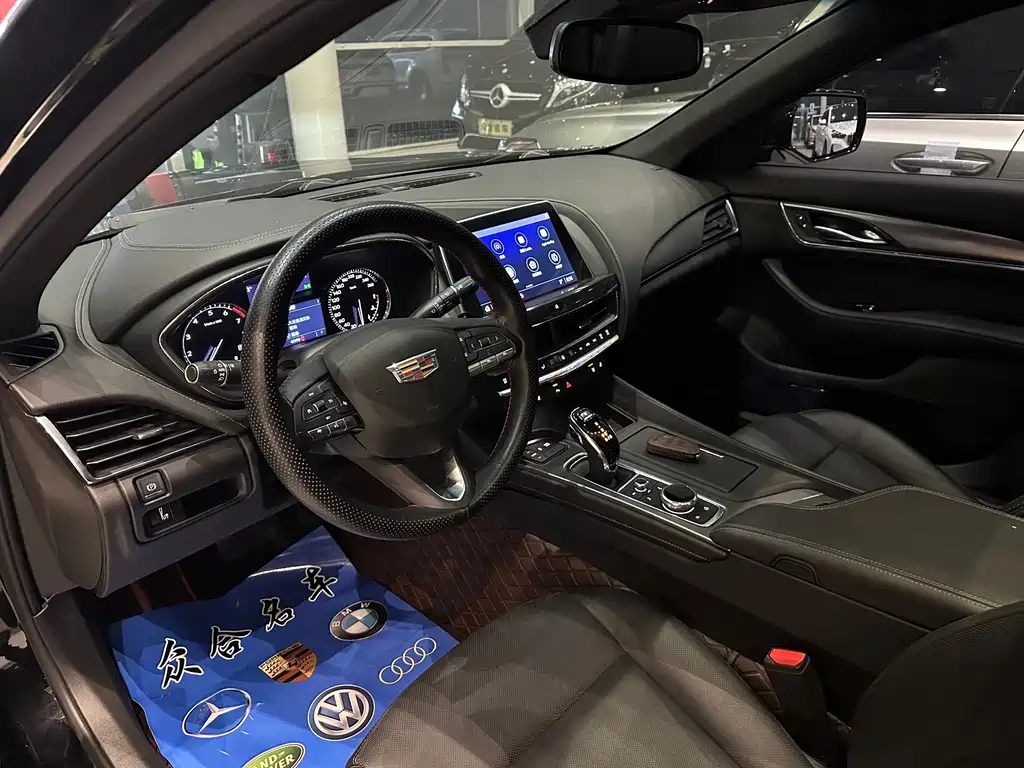 Cadillac CT5 2023 — фото 12
