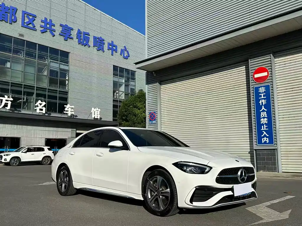 Mercedes-Benz C-Class 2022 — фото 3