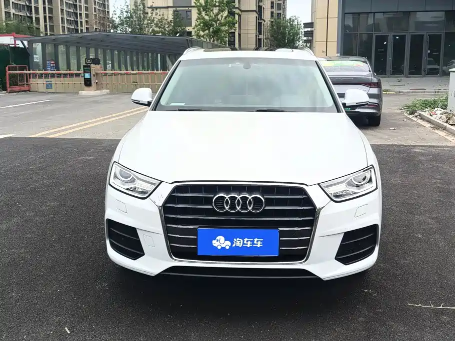 Audi Q3 2018 — фото 2