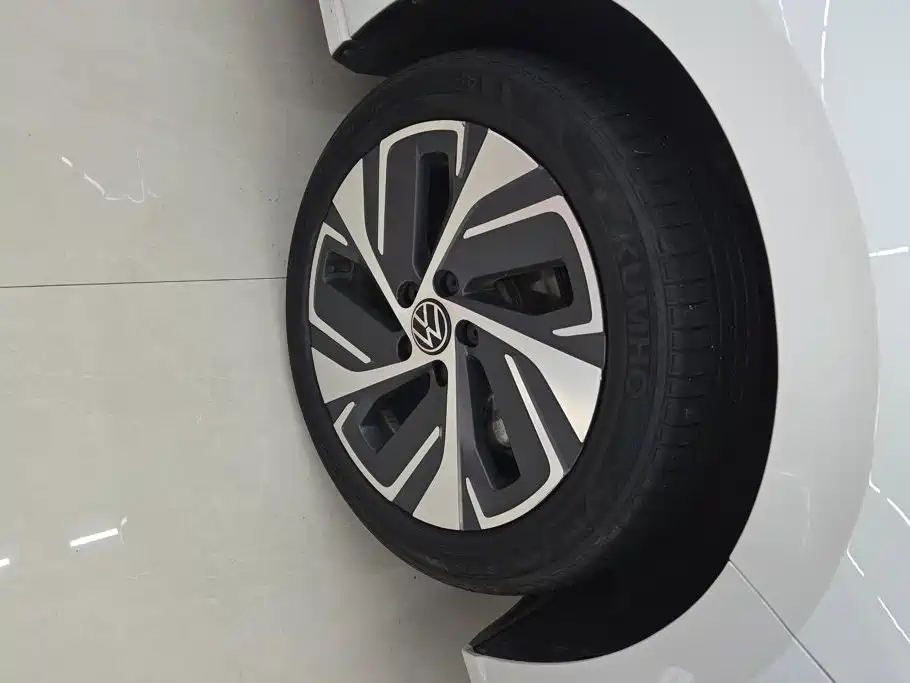 Volkswagen Bora 2023