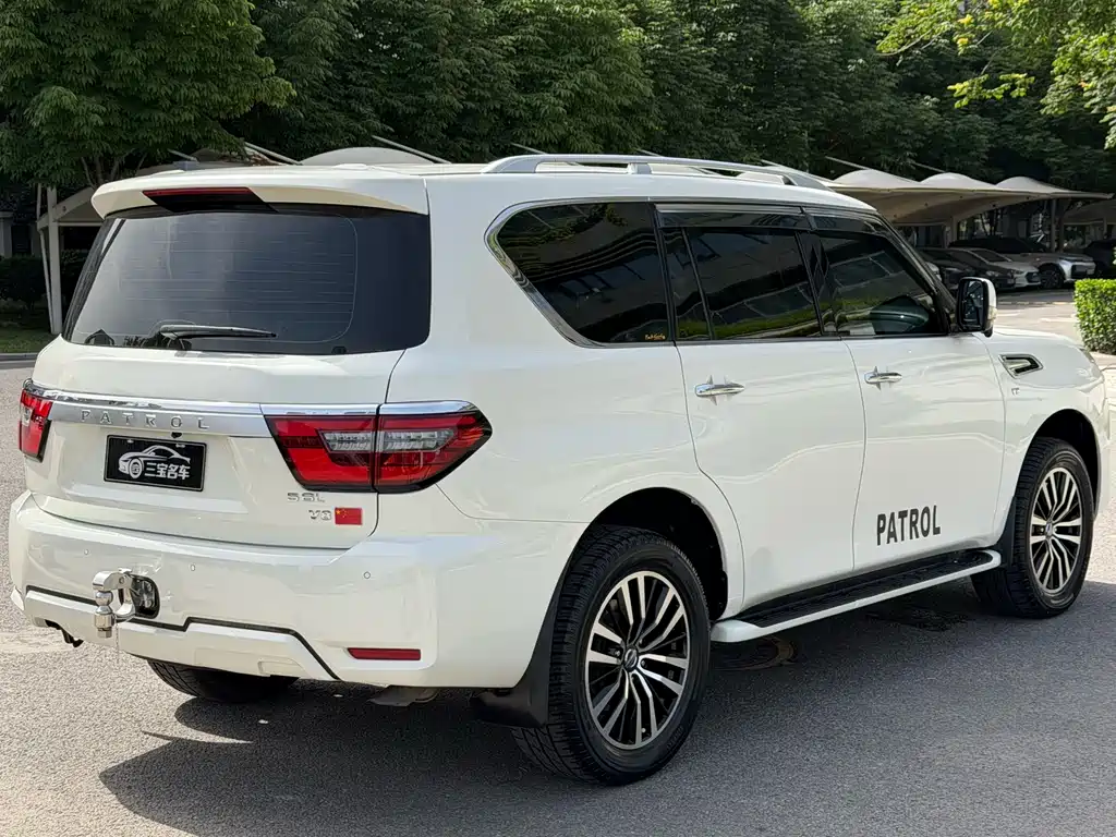 Nissan Patrol 2019 — фото 12