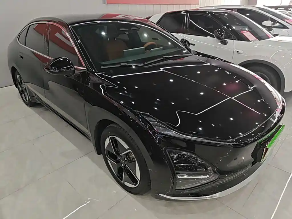 Wuling Starlight 2025