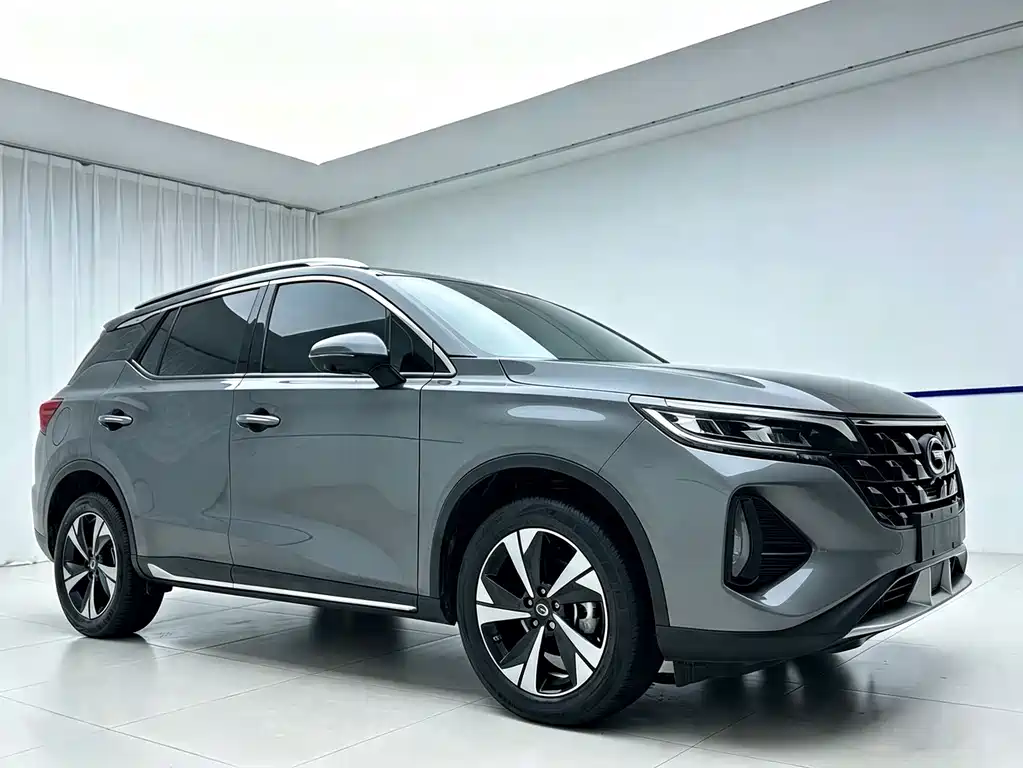 GAC Trumpchi GS4 2022 — фото 3