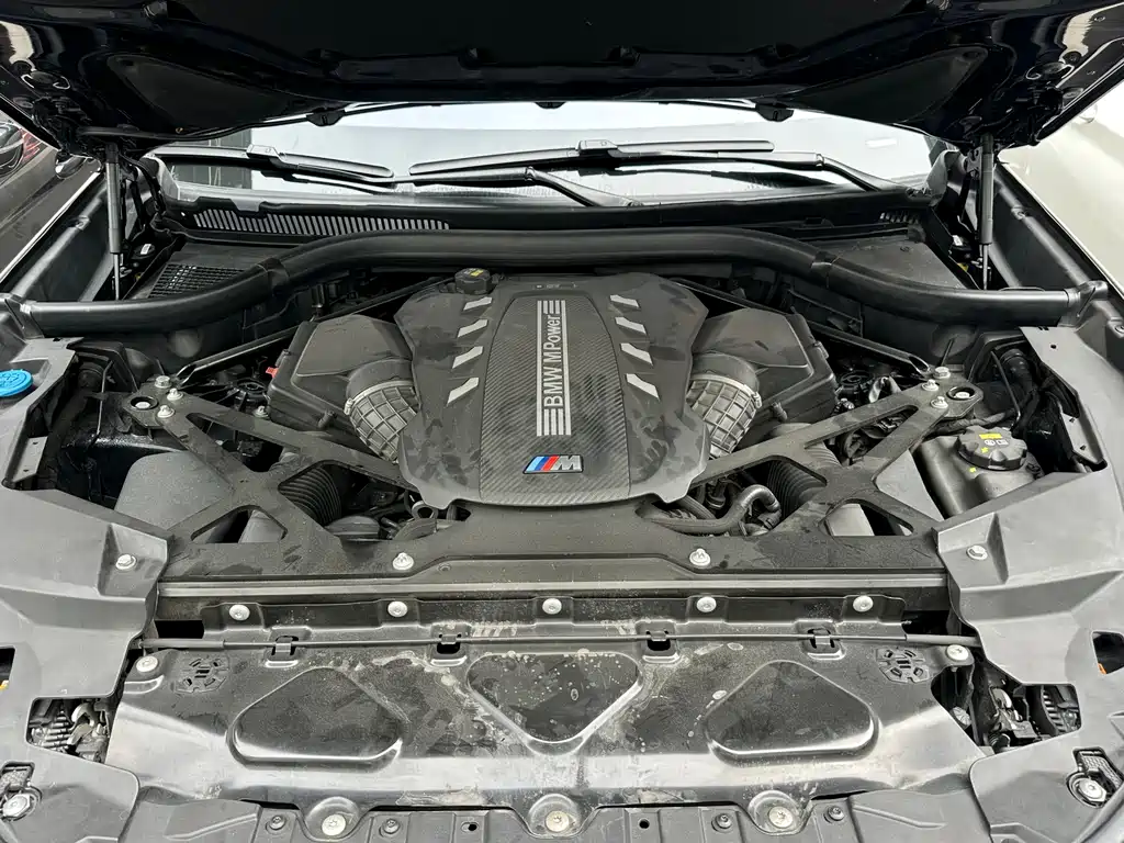 BMW X5 M 2021 — фото 15