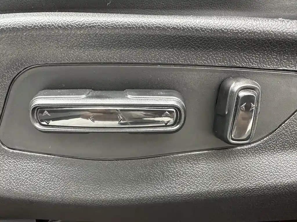 Honda Vezel 2023 — фото 12