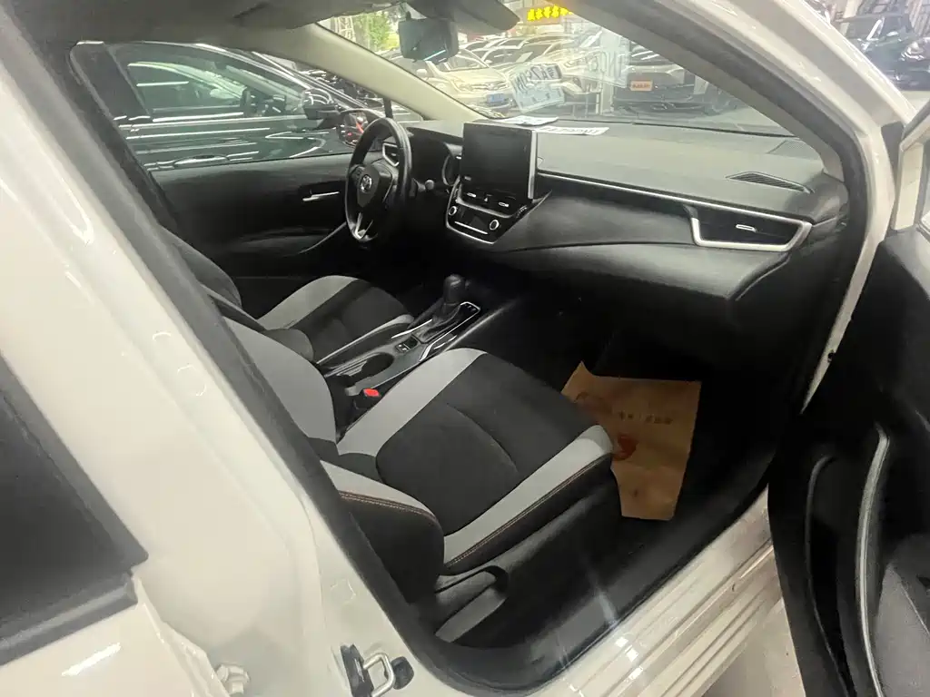 Toyota Corolla 2024
