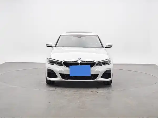 BMW 3 Series 2021