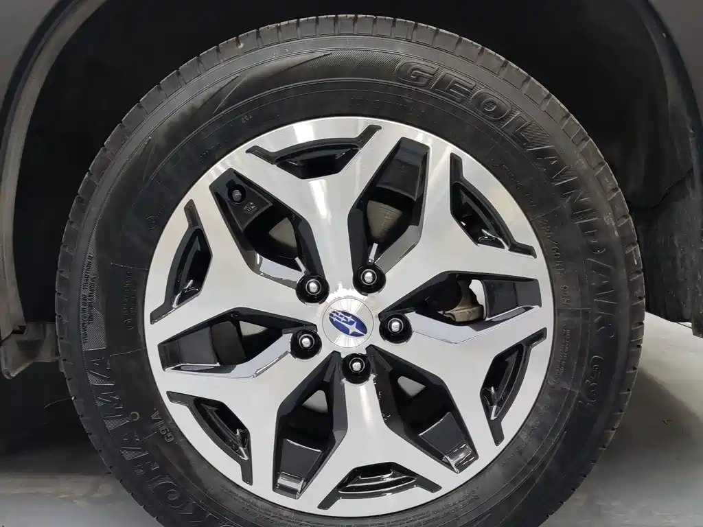 Subaru Forester 2022 — фото 15