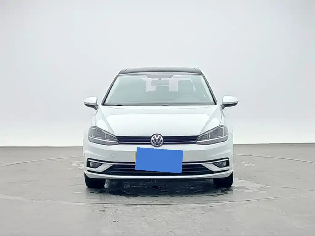 Volkswagen Golf 2018 — фото 2