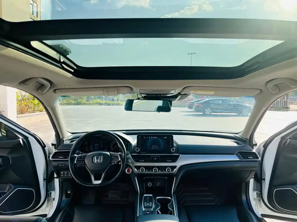 Honda Accord 2020 — фото 3