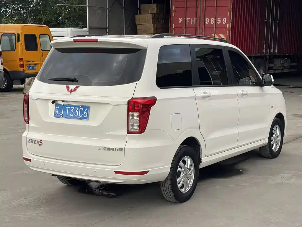 Wuling Hongguang 2024 — фото 12