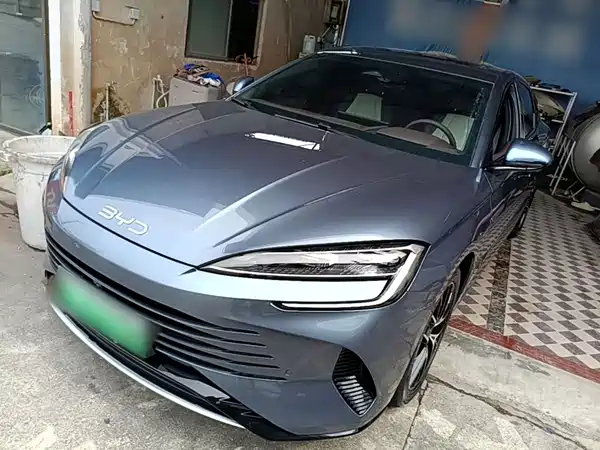 BYD Seal 07 DM-i 2024