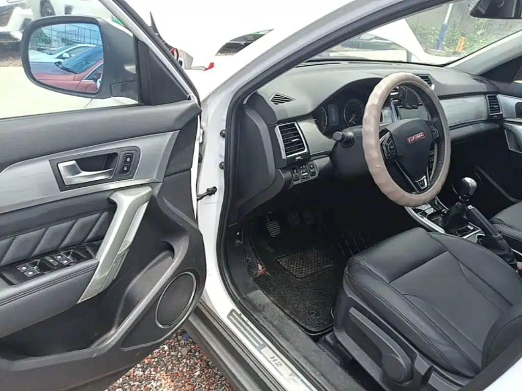 Haval H2 2015 — фото 16