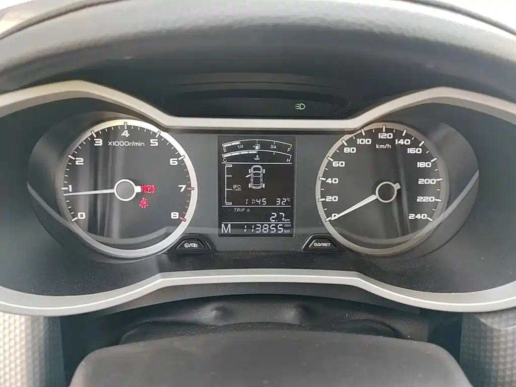 Geely Emgrand GS 2017 — фото 12