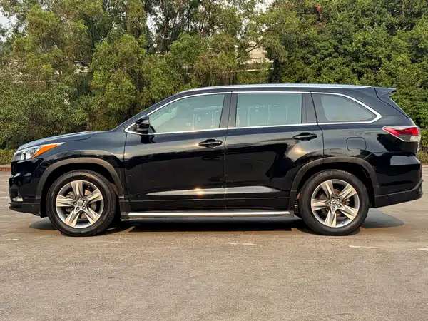 Toyota Highlander 2017