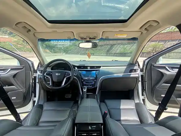 Cadillac XTS 2020