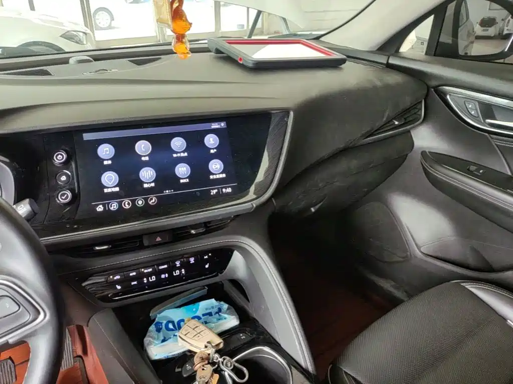 Buick Envision Plus 2022 — фото 13