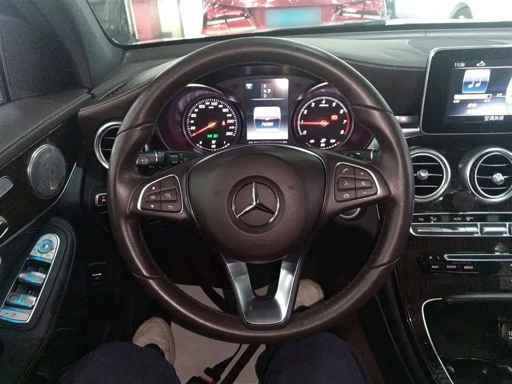 Mercedes-Benz GLC 2019 — фото 11