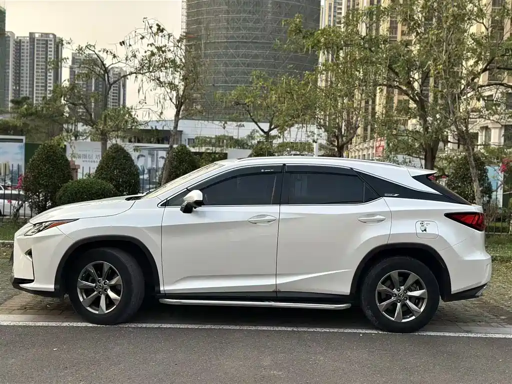 Lexus RX 2018 — фото 7