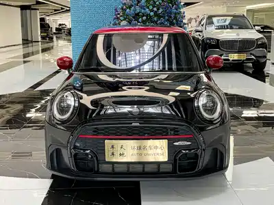 MINI MINI 2022