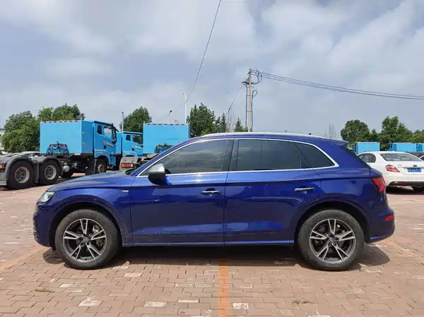 Audi Q5L 2019