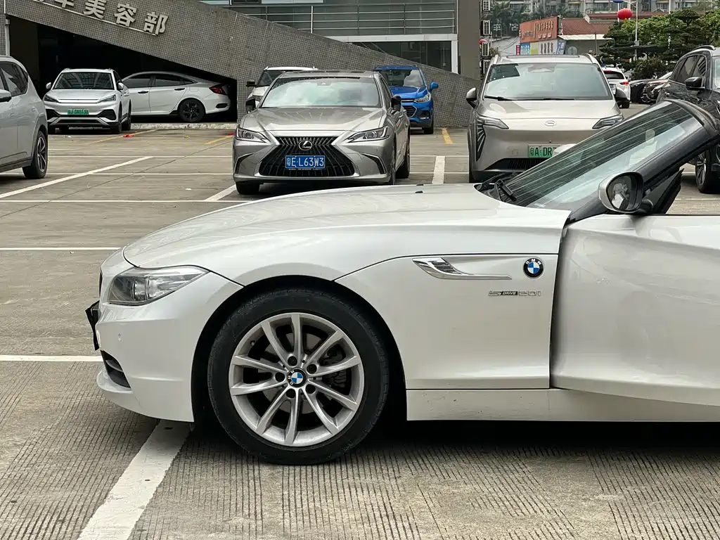 BMW Z4 2013 — фото 13