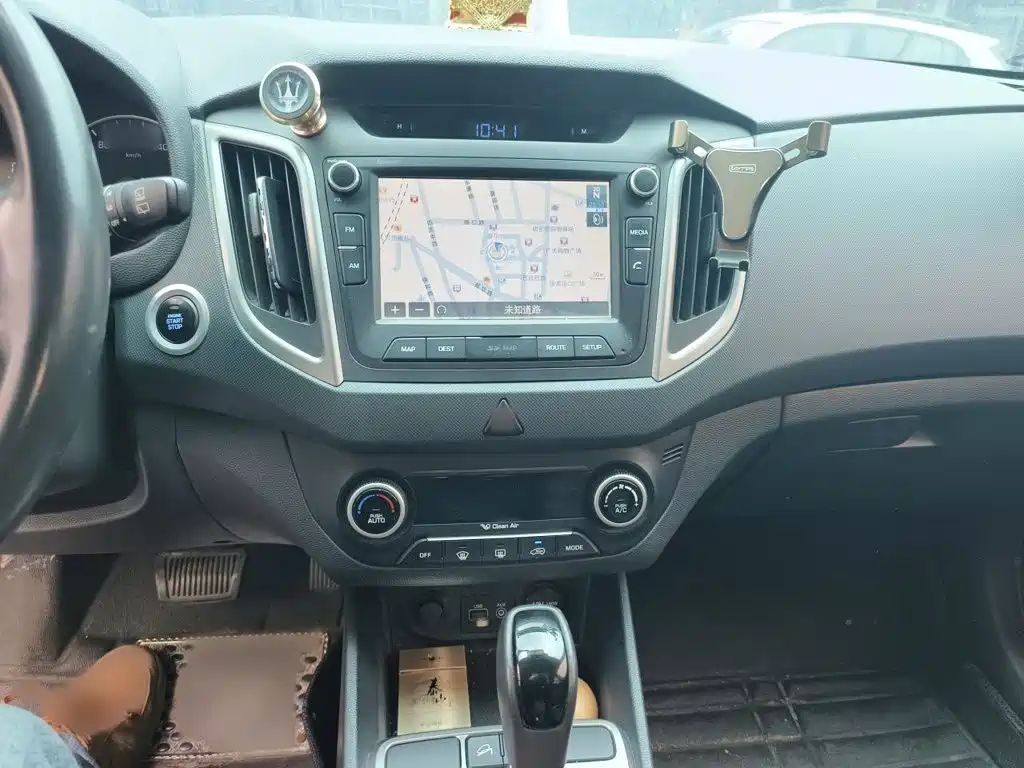 Hyundai ix25 2015