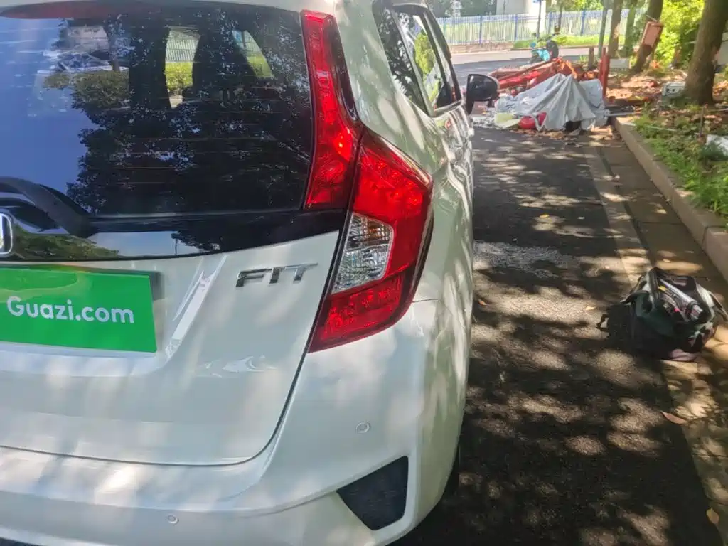 Honda Fit 2016 — фото 8