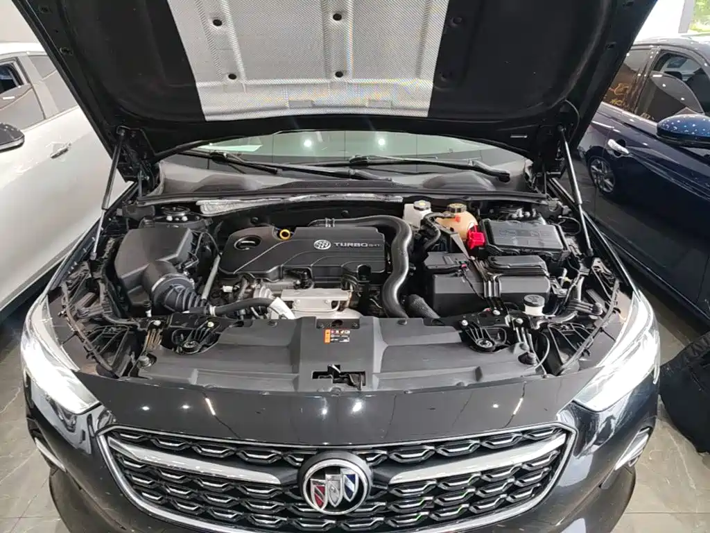 Buick Regal 2022 — фото 20
