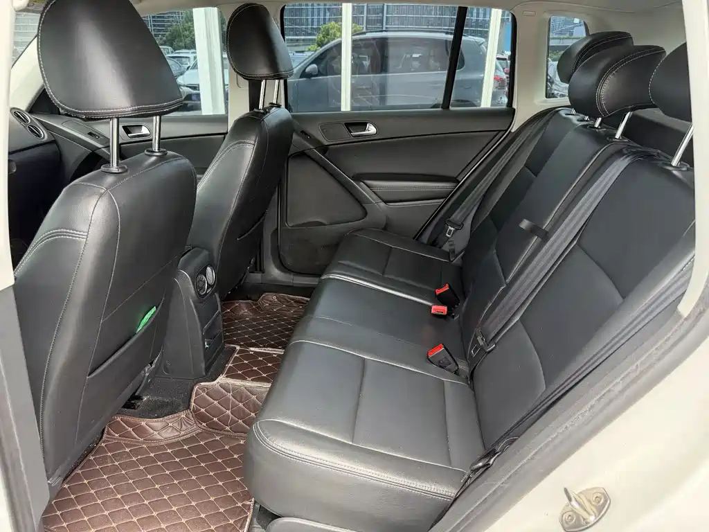Volkswagen Tiguan 2019 — фото 11