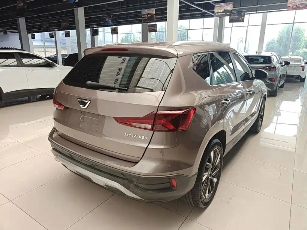Jetta VS5 2020
