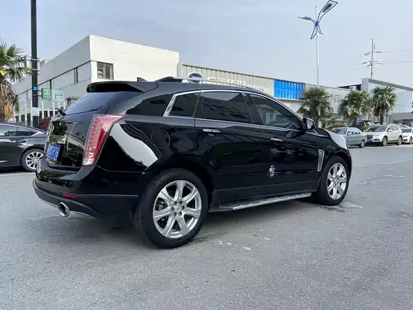 Cadillac SRX 2013
