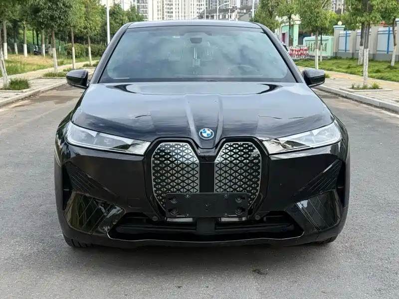 BMW iX 2023
