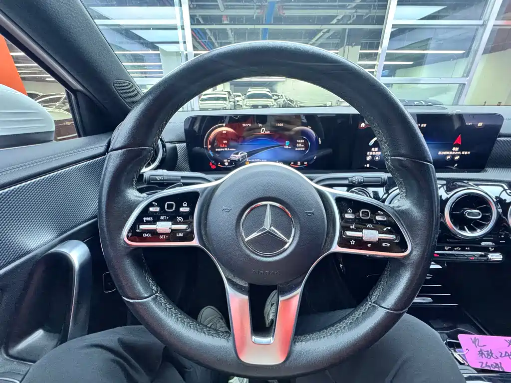 Mercedes-Benz A-Class 2022 — фото 16