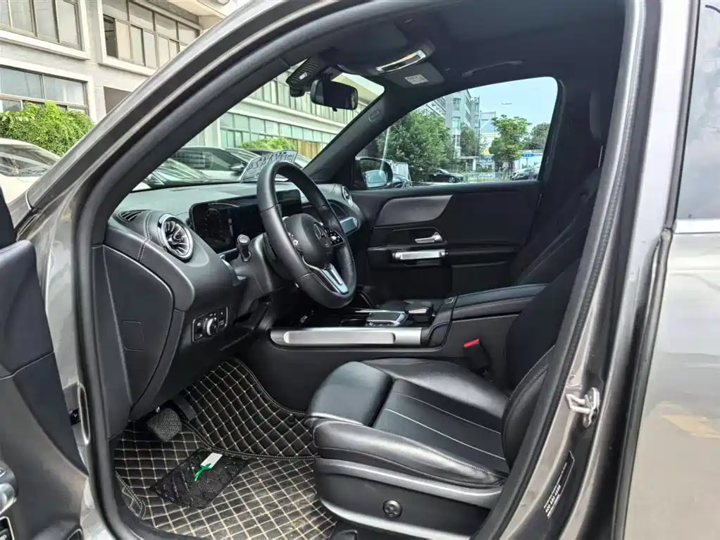 Mercedes-Benz GLB 2022