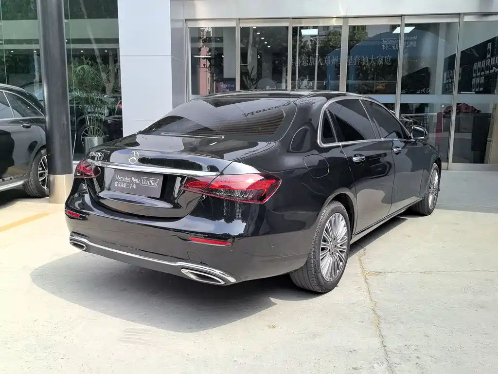 Mercedes-Benz E-Class 2023