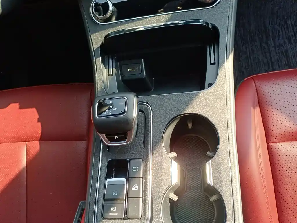 Dongfeng Fengxing T5 EVO 2021 — фото 11