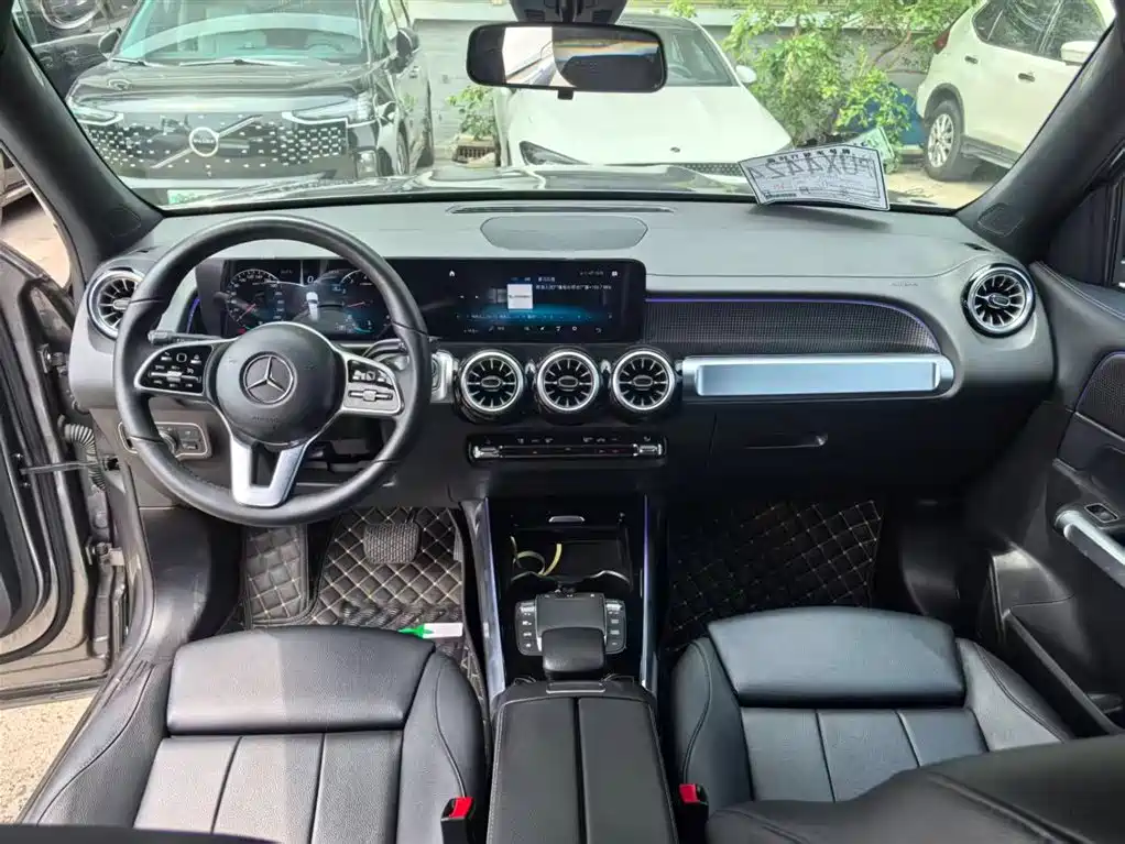 Mercedes-Benz GLB 2022