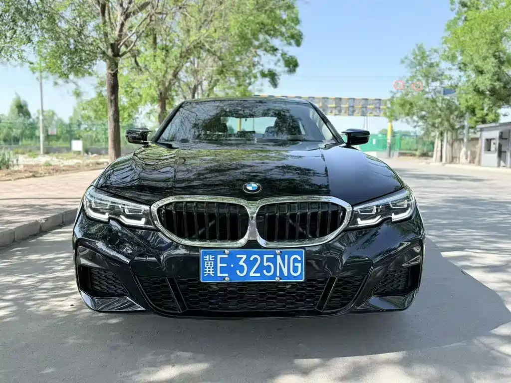 BMW 3 Series 2022
