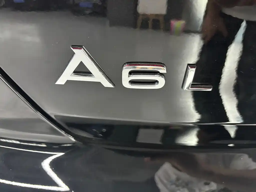 Audi A6L 2024 — фото 15