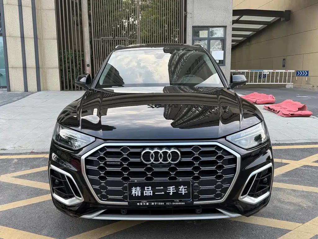 Audi Q5L 2022 — фото 2
