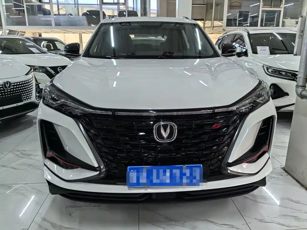 Changan CS75PLUS 2021 — фото 2
