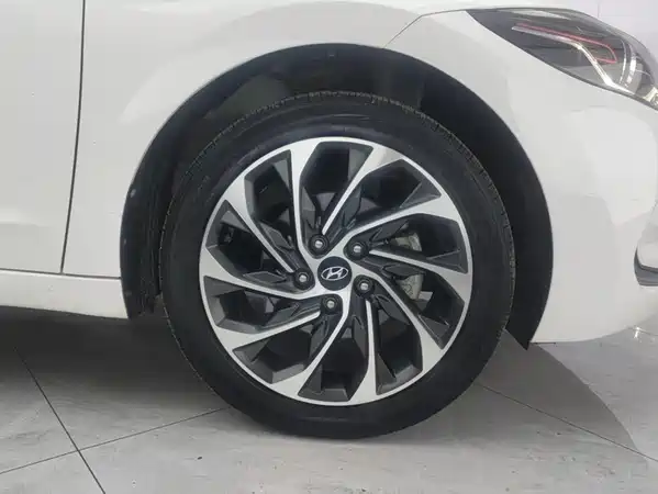 Hyundai Celesta 2020